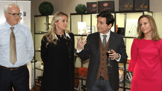 Iguana Sell Club Presentation