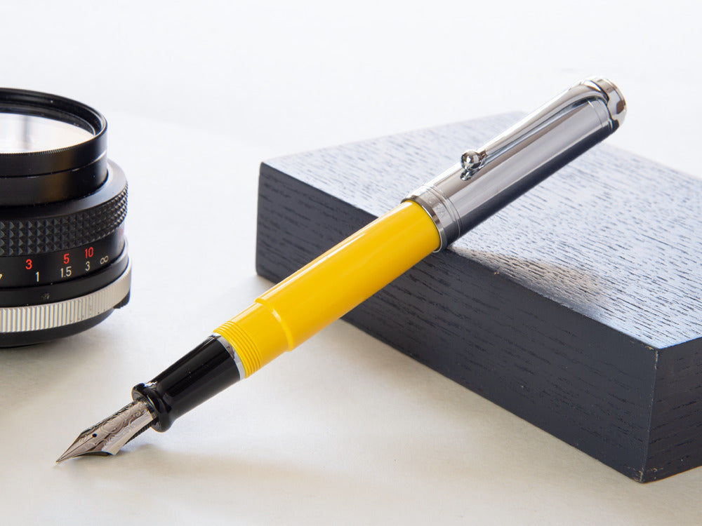 Aurora Talentum Big Fountain Pen, Resin, Chrome Trim, Yellow, d11cy