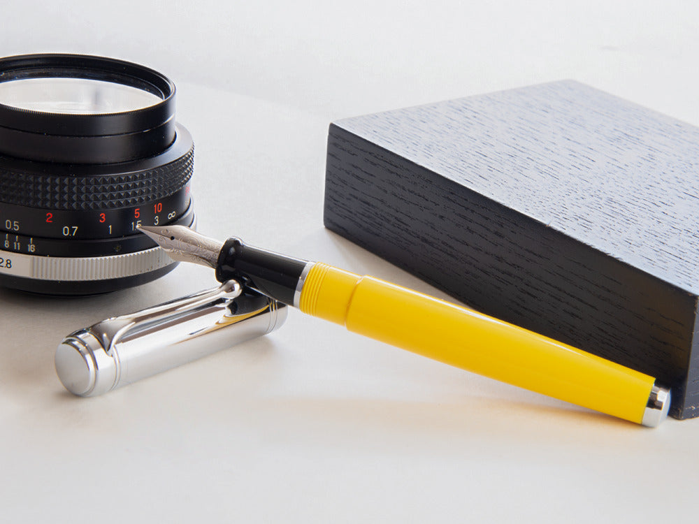 Aurora Talentum Big Fountain Pen, Resin, Chrome Trim, Yellow, d11cy
