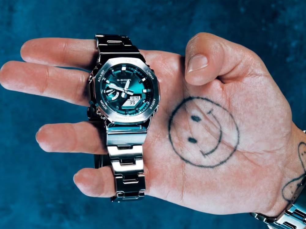 G-SHOCK Casio Classic Quartz Watch, Green, 49.3mm × 44.4mm, GM-2110D-3A1ER