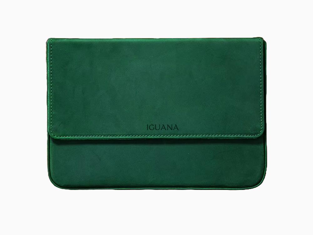 Iguana Pen Case Green, 12 Writing Items