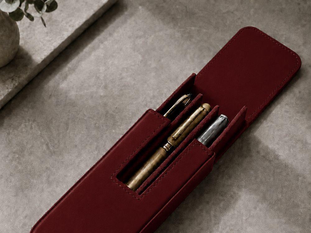 Iguana Pen Case Red for 3 writing items, PEN-CASE-RED-3
