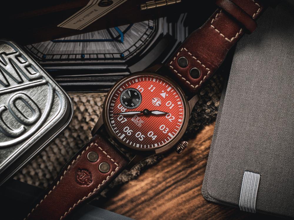 Indie Watch Swell Automatic Watch, PVD Bronze, Red, 42 mm, 257YB