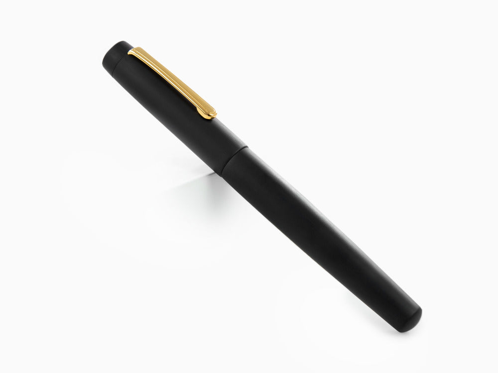 Nakaya Neo-Standard Fountain Pen, Black Hairline, Ebonite