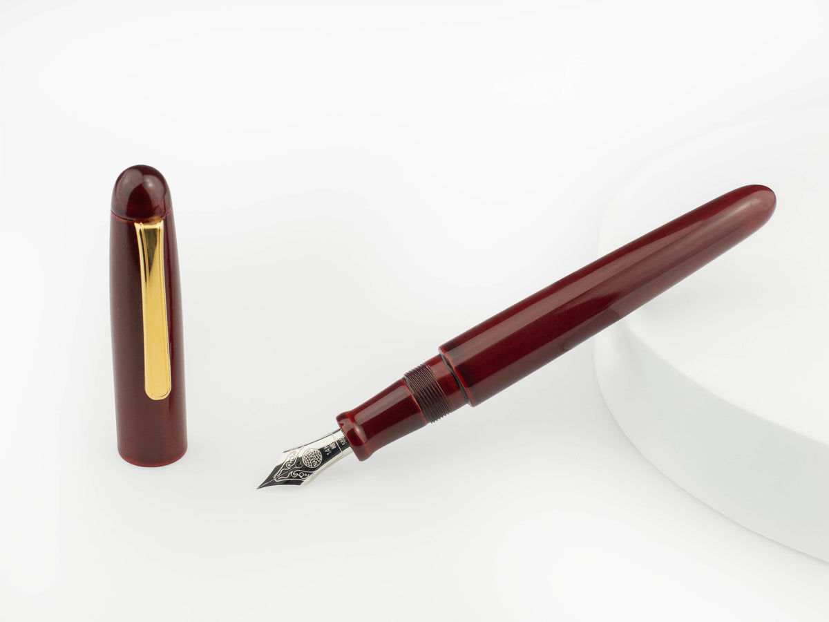 Nakaya Writer Portable Fountain Pen Aka-Tamenuri, Urushi lacquer