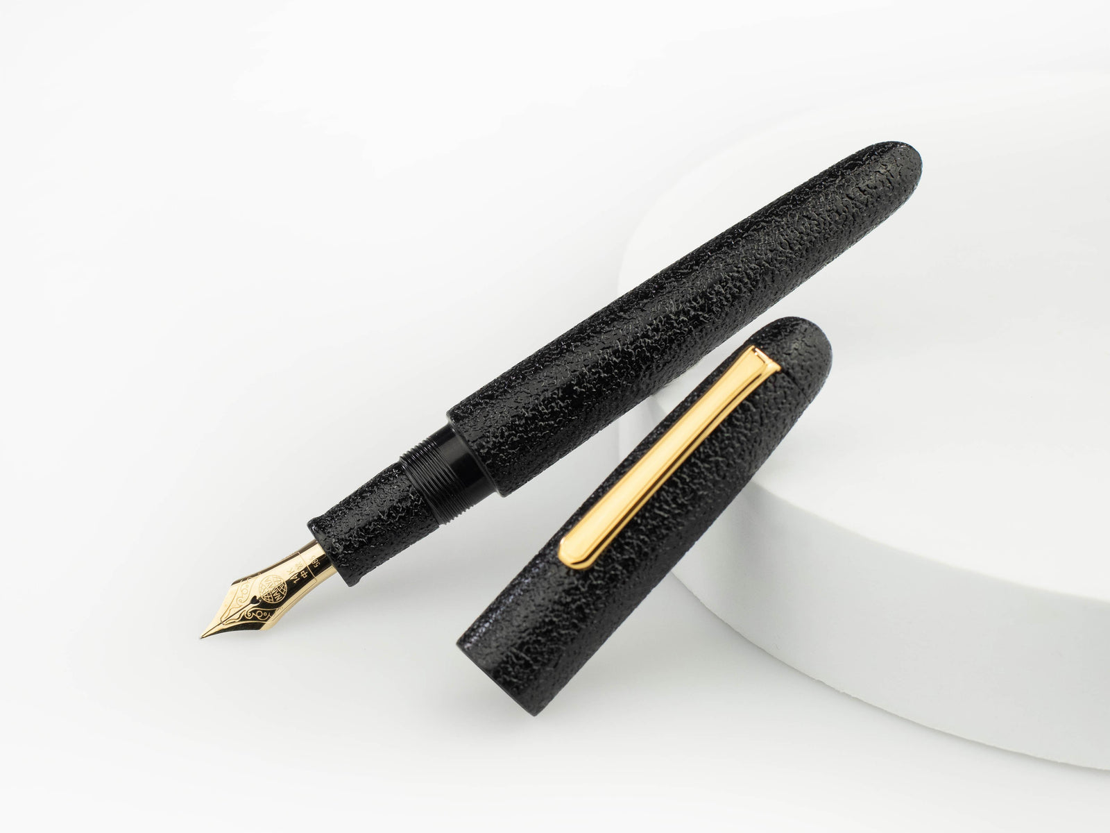 Nakaya Writer Fountain Pen Kuro-Ishime, Portable, 14k Gold,
