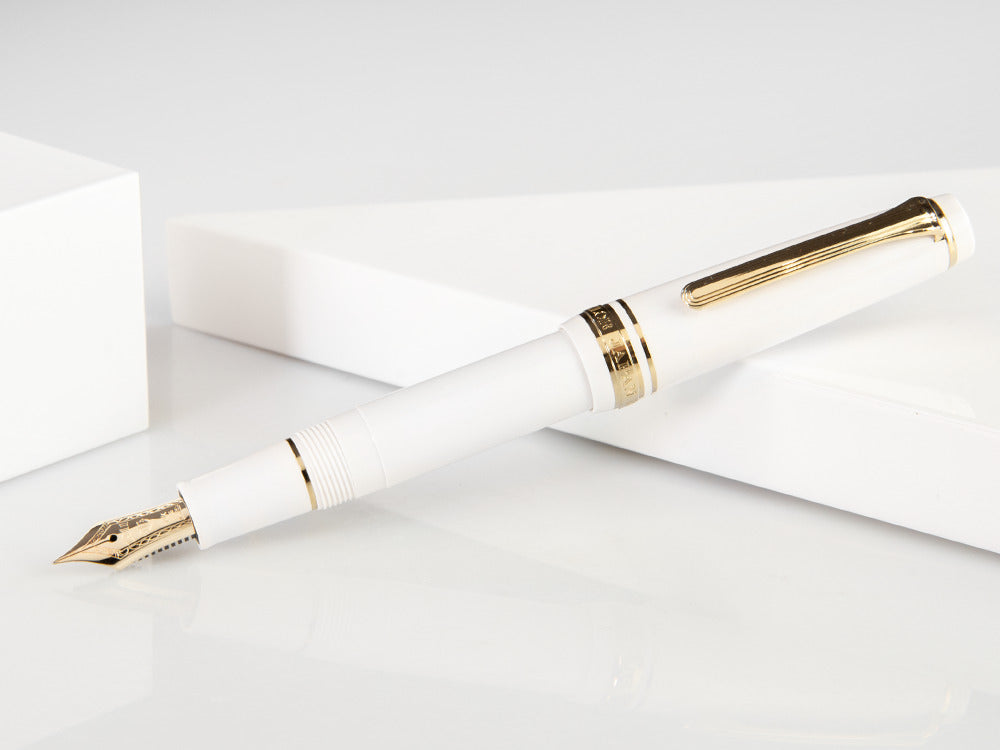 Sailor Pro Gear Slim Mini Sapporo Beni White Fountain Pen, 11-1503-310