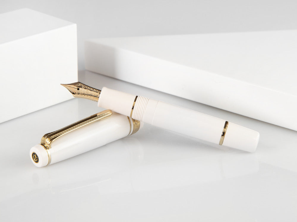 Sailor Pro Gear Slim Mini Sapporo Beni White Fountain Pen, 11-1503-310