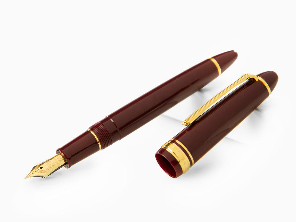 Sailor 1911 Standard Series Fountain Pen, Maroon, Gold trim, 11-1521-432