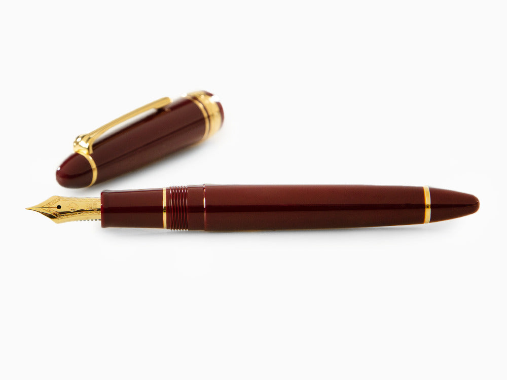 Sailor 1911 Standard Series Fountain Pen, Maroon, Gold trim, 11-1521-432