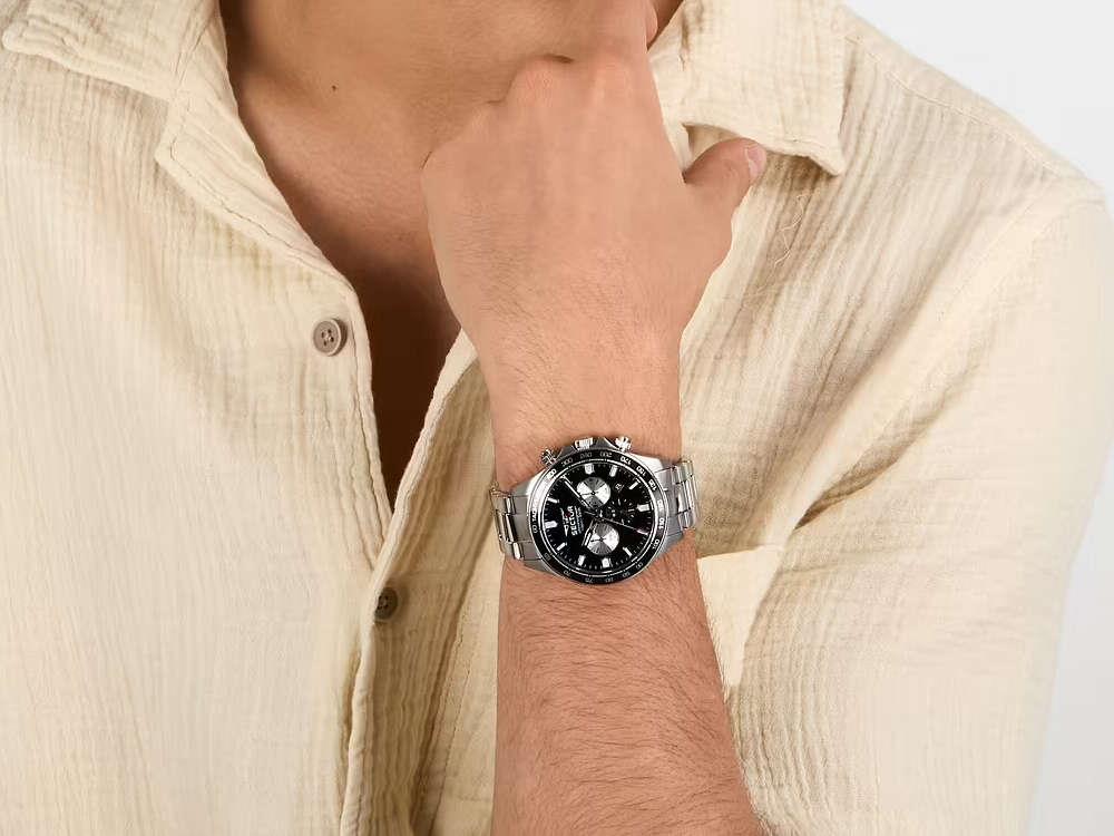 Sector No Limits 230 Quartz Watch, Black, 43 mm, R3273661050