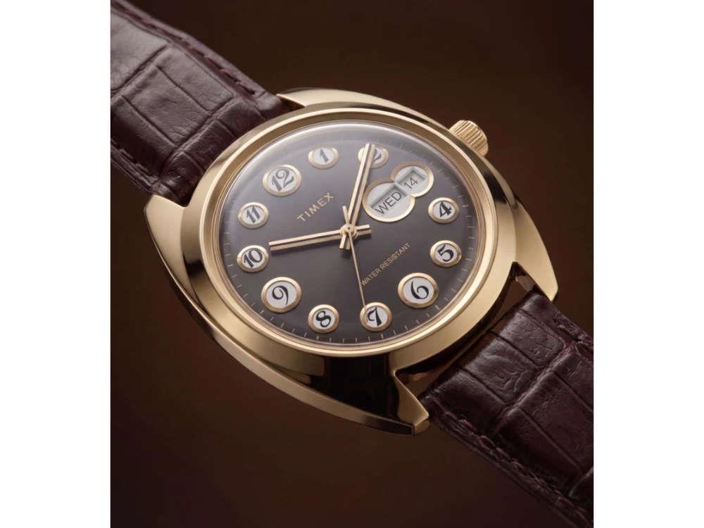 Timex Lab Reissue 1976 Quartz Watch, PVD Gold, Black, 37 mm, TW2Y82100