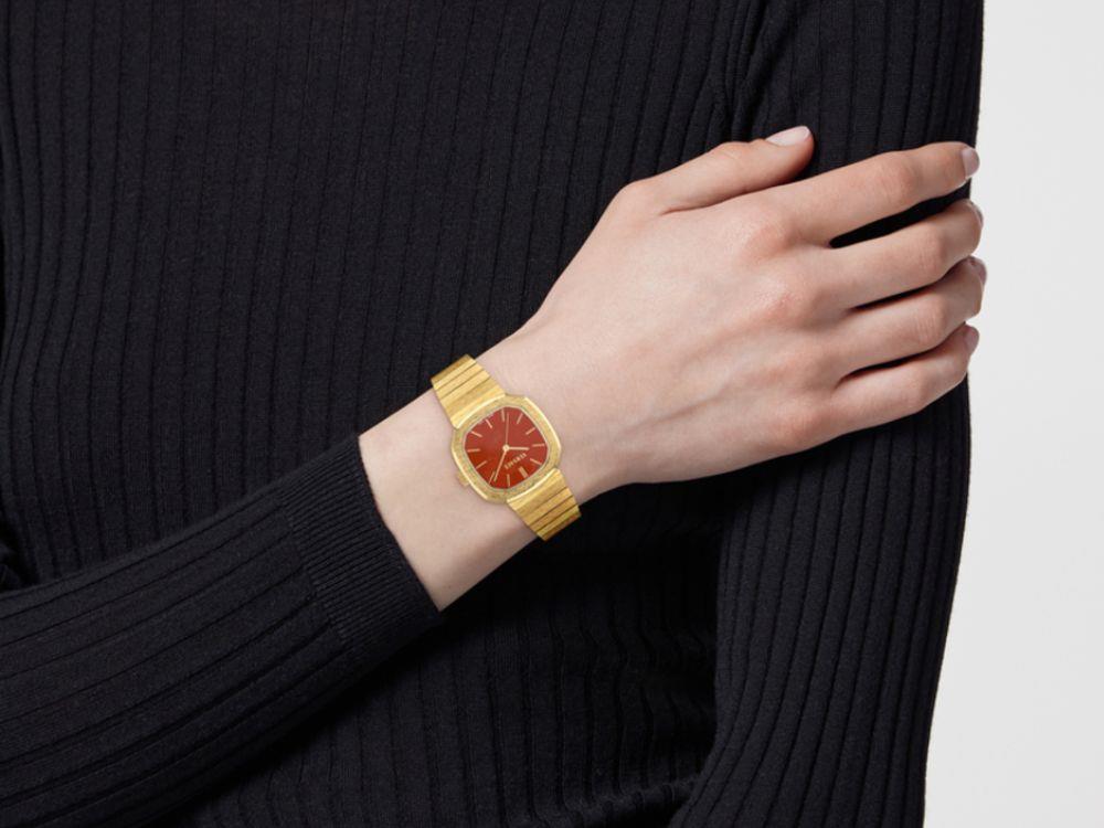 Versace V-Arcadis Progetto X Quartz Watch, Red, 32 mm, VEYX00326